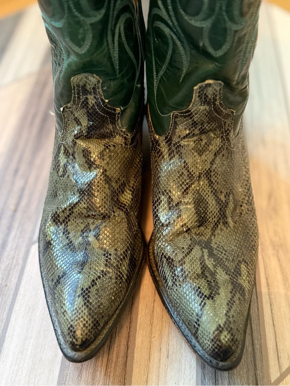 Vintage Python Snakeskin Women’s Cowboy Boots Teal Western Snip Toe Size: 8 - Picture 3 of 16